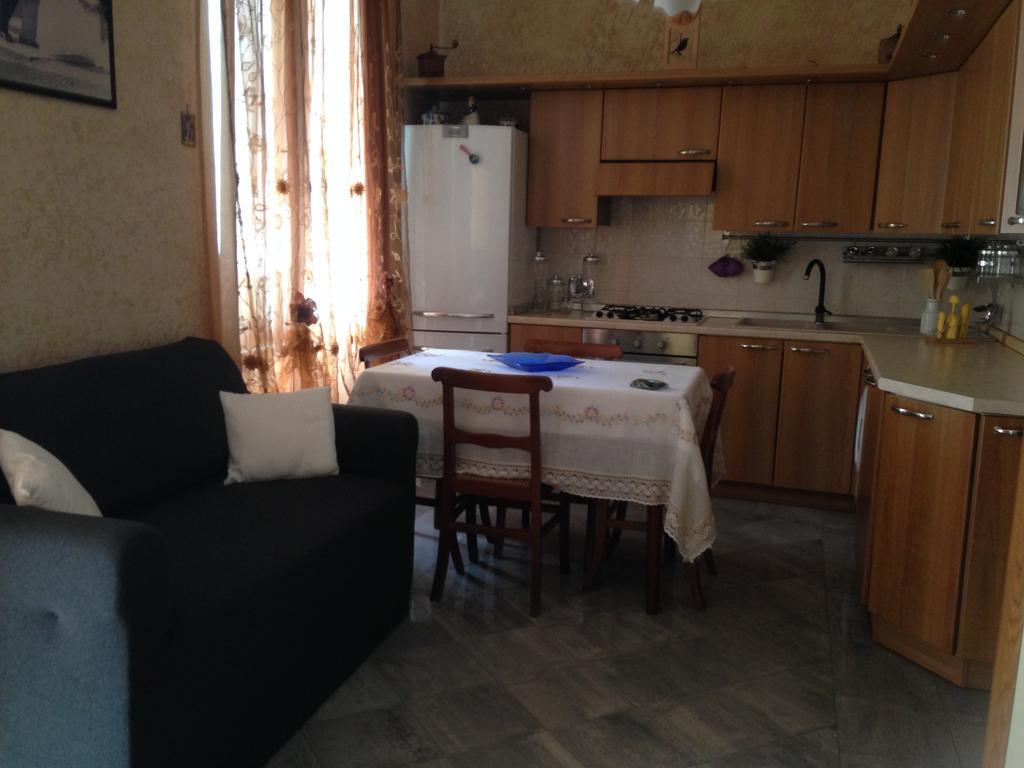 Apartmán Casa Vacanza "Marina San Giuseppe" Ventimiglia Exteriér fotografie