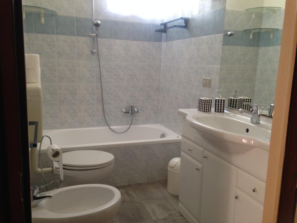 Apartmán Casa Vacanza "Marina San Giuseppe" Ventimiglia Exteriér fotografie