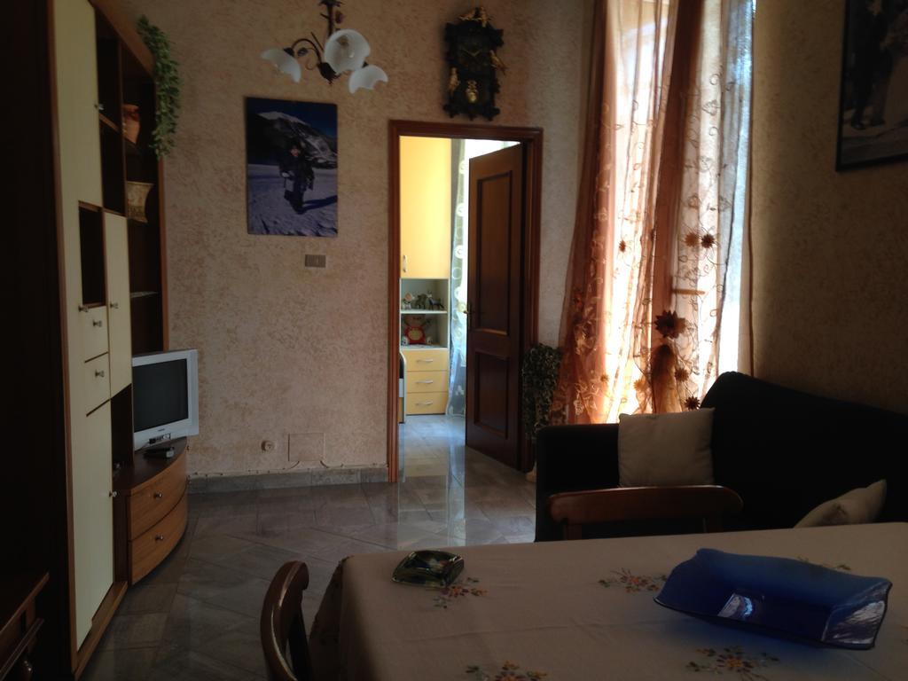 Apartmán Casa Vacanza "Marina San Giuseppe" Ventimiglia Exteriér fotografie