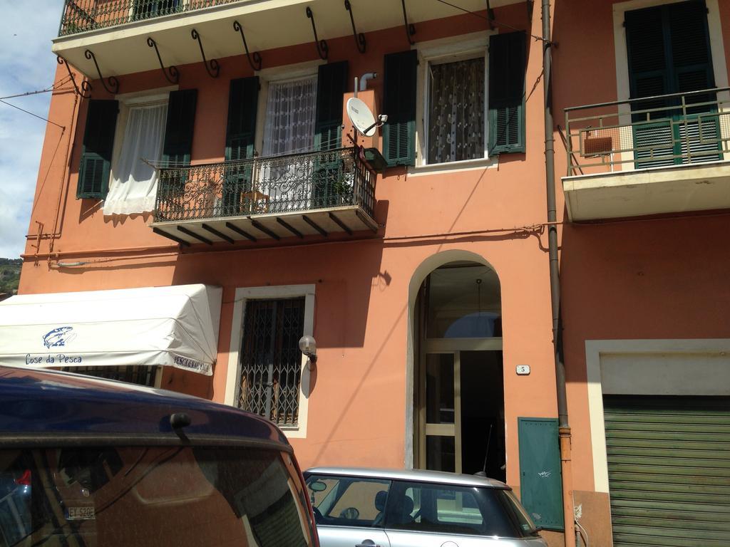 Apartmán Casa Vacanza "Marina San Giuseppe" Ventimiglia Exteriér fotografie