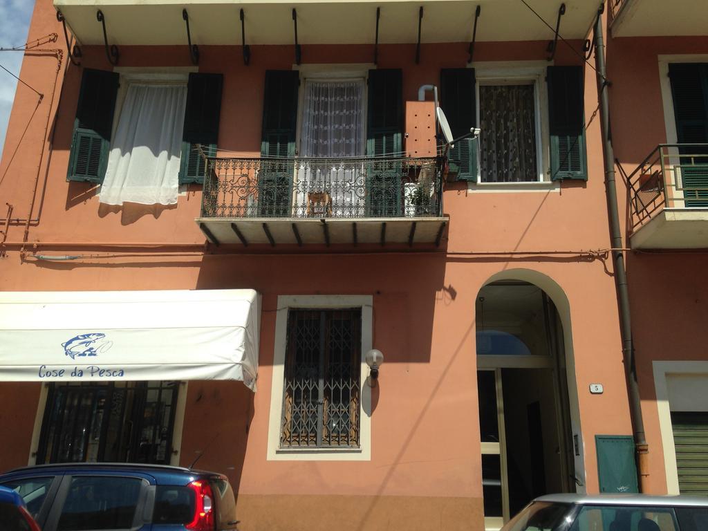 Apartmán Casa Vacanza "Marina San Giuseppe" Ventimiglia Exteriér fotografie